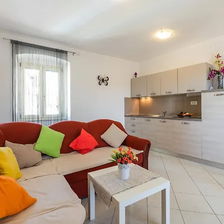 Holiday home Nada *